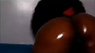 مقطع إكس إكس إكس لجماع خشن وجاف