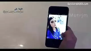 مشهد إباحي: ممرضة مكتنزة تغوي رجلاً أكبر سنًا لركوبة جامحة