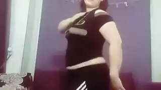 بورن عربي صريح: رقص بالي ناري لعاهرة خبيرة