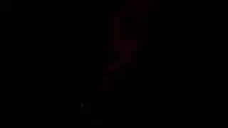من السجائر إلى القضيب: فم الأم الشقراء دائمًا مشغول