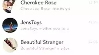 لاتينا أرنب عاري