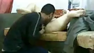 رغبات سرية لنساء محجبات في جلسة جنس صريحة