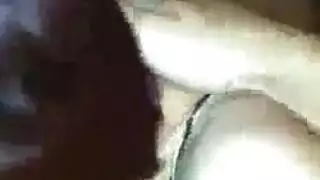 صديقتان مقربتان جيني وشيرا تمتلئ مهبليهما من فحل منحرف