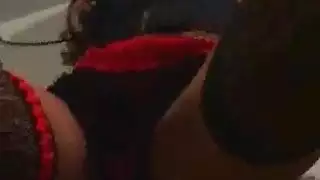 سحاقيات بممارسة القبضة الشرجية والبراز إكس إكس إكس