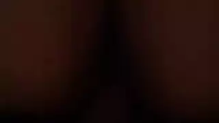 مؤخرة روكسانا الآسيوية تسيطر في مشهد إباحي شرجي