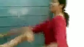 تقلب اعين المرأه