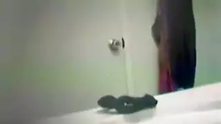 بث جنسي: عاهرات ناضجات تمتلئ فتحاتهن أثناء البث المباشر